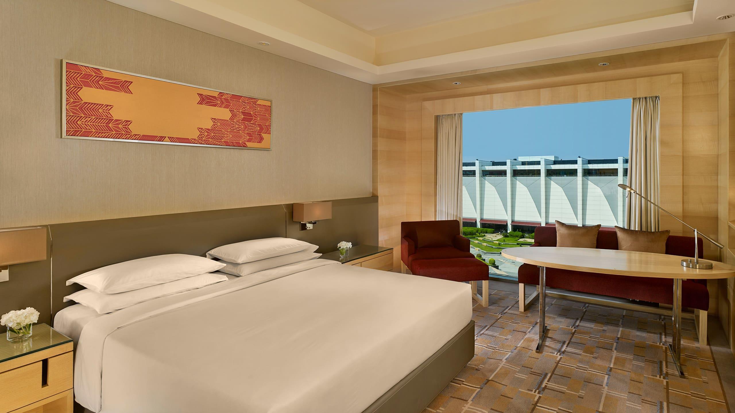 Hyatt Regency Chandīgarh Buitenkant foto A room at the hotel
