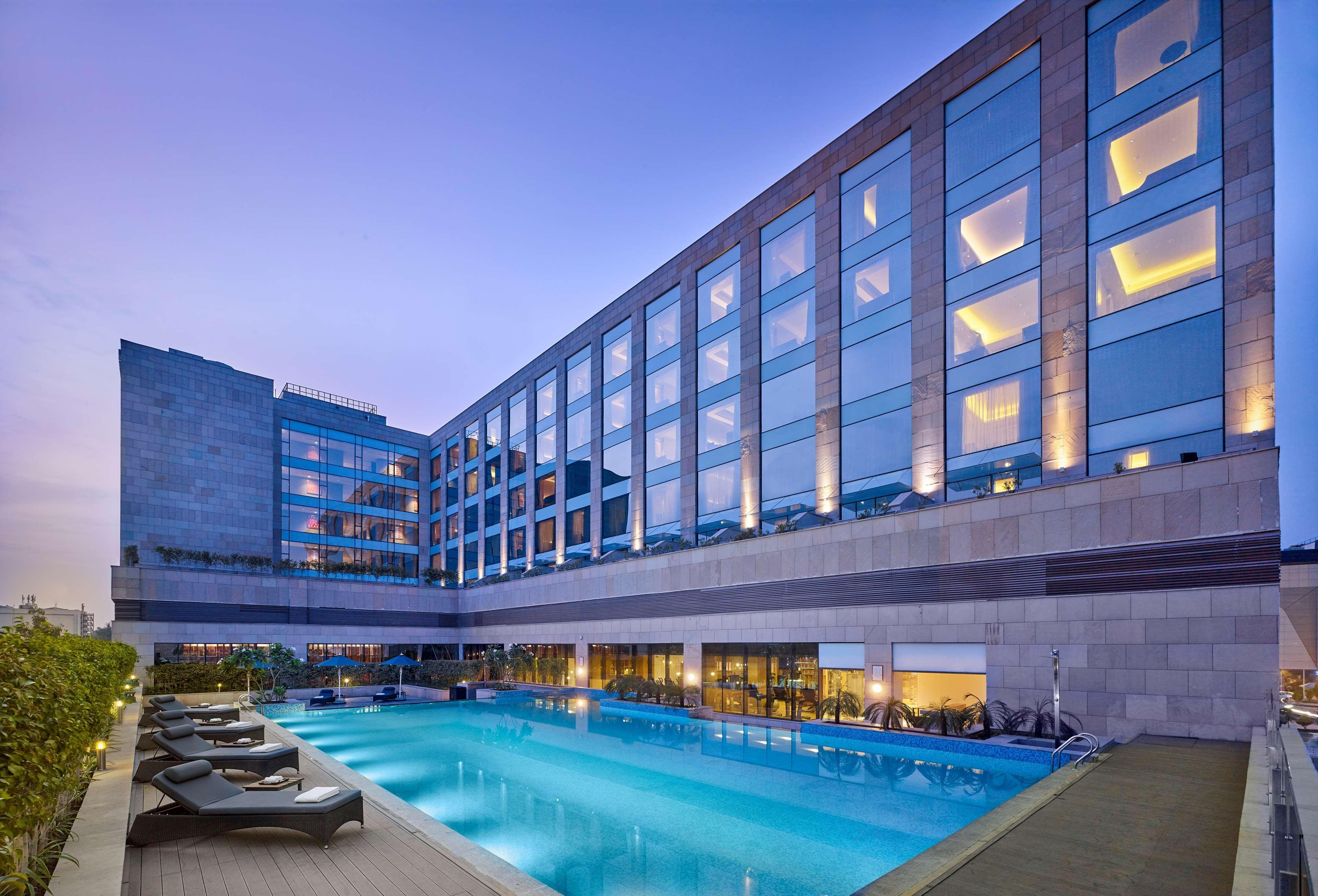 Hyatt Regency Chandīgarh Buitenkant foto The Park, New Delhi